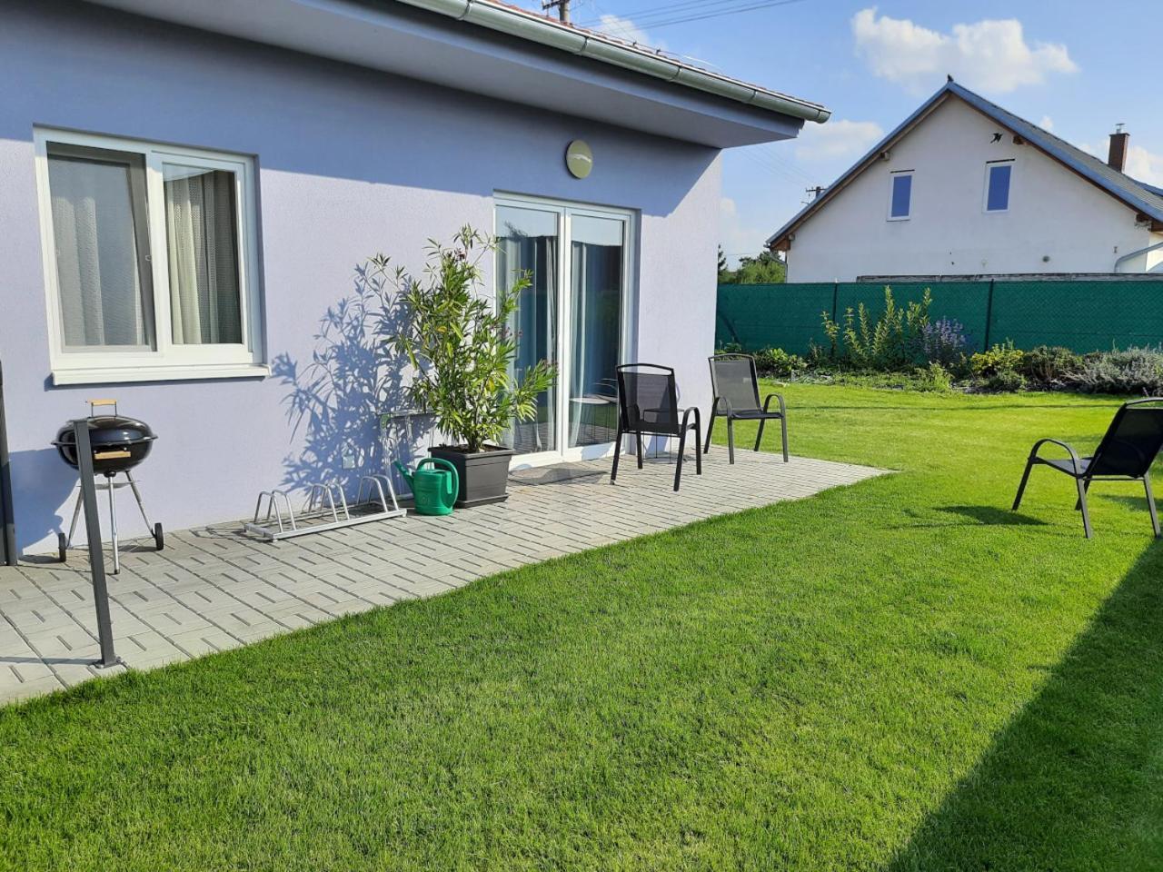 Modry Apartman 2 - Studio Znojmo Exterior photo